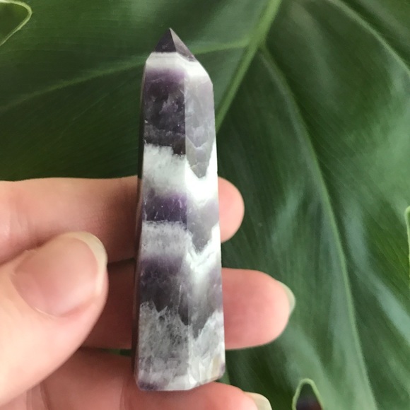 ✨Charged✨ Chevron dream amethyst gemstone towers - Picture 3 of 4
